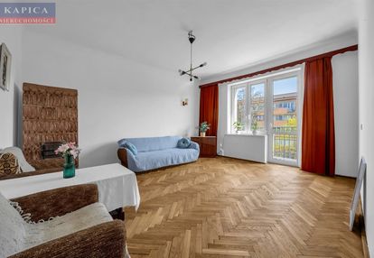 Perełka w zadbanej kamienicy - jest balkon, ciche