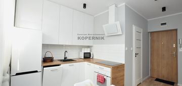 2 oddzielne pok,mokre,blisko starówka,umk