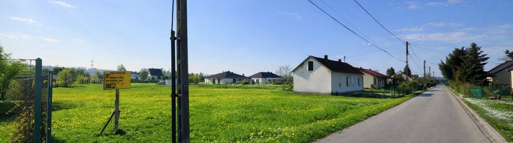 Działka + fundamenty + projekt budowy domu