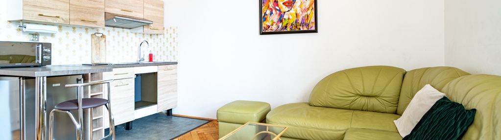 Studio 25m2 *kopernika 22- stare miasto*2700całość