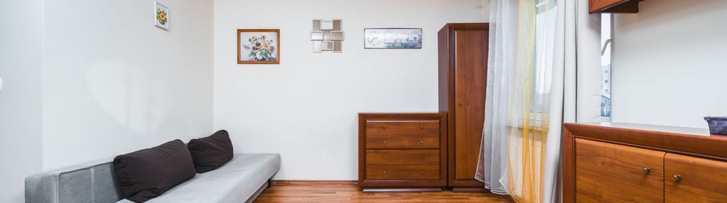 Do wynajęcia 2 pokojowe mieszkanie, wysłouchów 30a