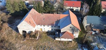 Dom z dużą działką i zabudowaniami–rakowice wielki