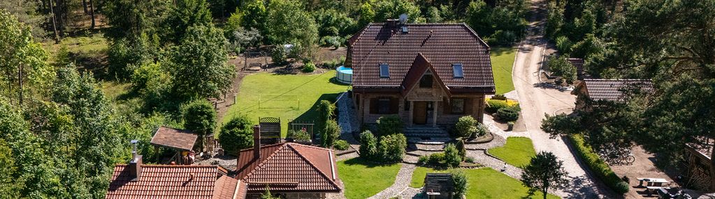 Wyjątkowa posiadłość w sercu lasu - 3 domy