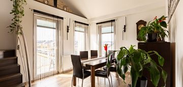 Dwupoziomowe mieszkanie idealne dla rodziny!