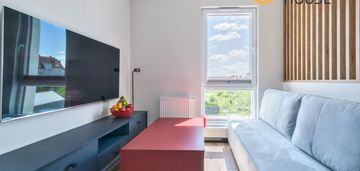 Kawalerka i wysoki standard i dostępne od zaraz