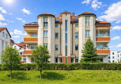 Obok parku cietrzewia | klimatyzacja | 2 x garaż