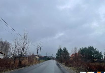 Działka budowlana – media, dojazd asfaltowy, skm.