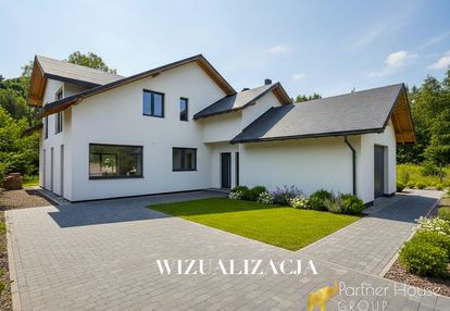 Przestronny dom z lokalem usługowym i garażem, łoś