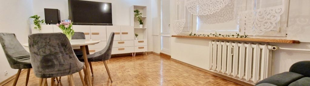 Przestronne, 4 pokojowe z widną kuchnią !!!