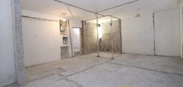 W trakcie remontu ! klimatyzacja, balkon, piwnica