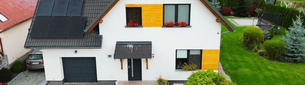 Nowoczesny, energooszczędny dom z pięknym ogrodem