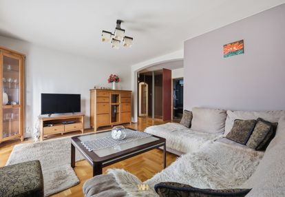 4 pokoje z widokiem na zieleń i cisza i balkon