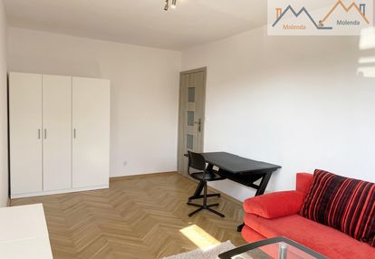 Do wynajęcia duży pokój dla 1 lub 2 osób przy ul. pereca we wrocławiu