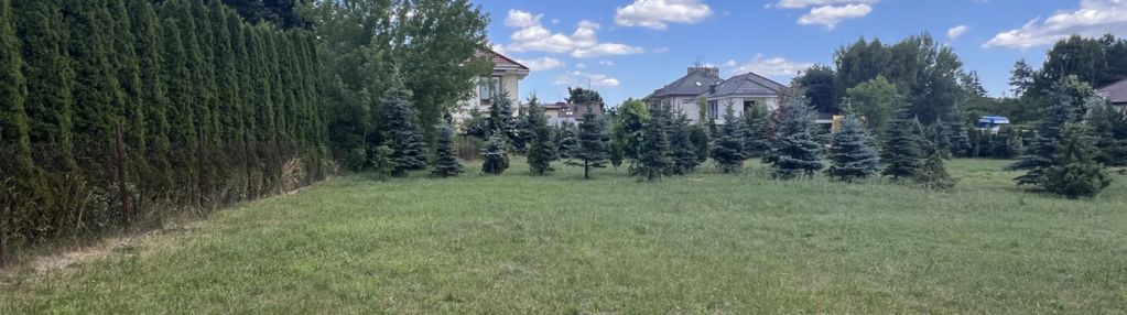 Dojazd drogą asfaltową, media, mieszkaniowa