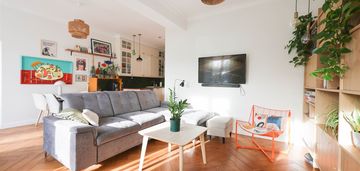 Przestrzenne mieszkanie z garderobą i ogródkiem!