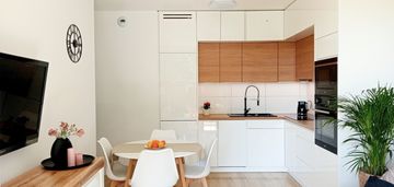 Nowoczesne 2 pokoje z ogródkiem 55m2, mp w garażu