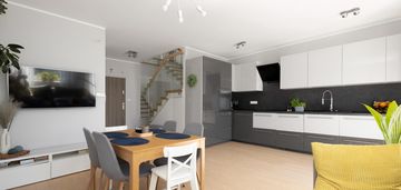 Piękne, jasne mieszkanie / balkon / hala garażowa