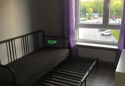 Wygodne 3 pokoje z osobną kuchnią, garaż