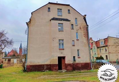 Sprzedaż lokalu mieszkalnego na i piętrze w malczycach wraz z przynależnymi budynkami gospodarczymi.