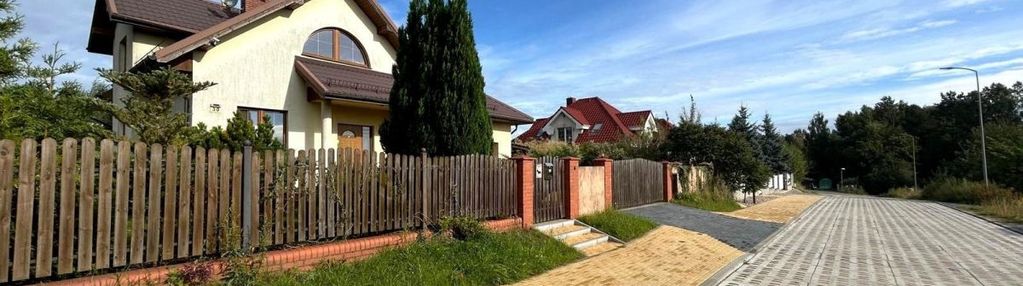 Uzbrojone działki, blisko jeziora tuchomskiego!