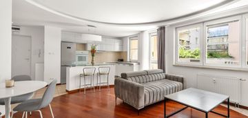 2 pokoje | 56.10m2 | śródmieście | zieleń