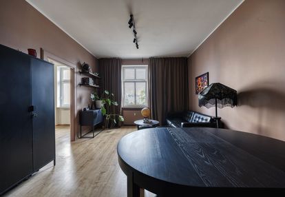 2-pokojowe mieszkanie w kamienicy – centrum bydgos