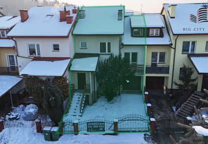 Rodzinny, funkcjonalny dom w dzielnicy włostowice