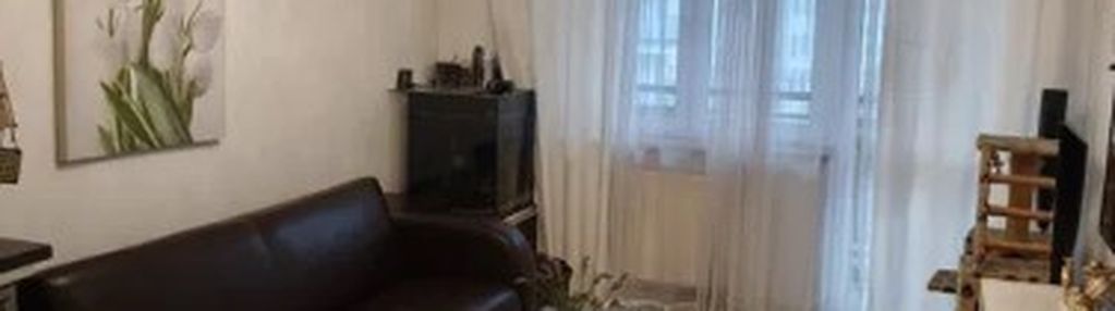 Dwupoziomowe mieszkanie w ząbkach