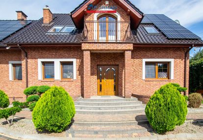 Dom jednorodzinny w szydłowie o pow. 254 m2, dział