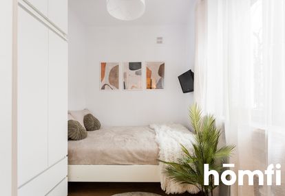 Super okazja! 2 pokoje z balkonem i metro!