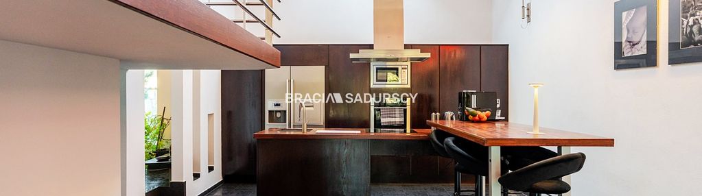 Dom lusina, mogilany