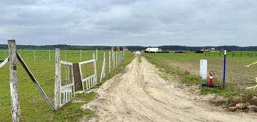 Działka budowlana w otulinie lasów