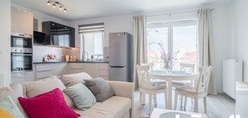 2-pokojowe 50 m2 z balkonem/róży wiatrów