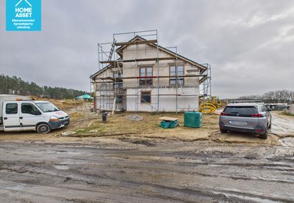 Przestronne domy z piwnicą, świetna lokalizacja