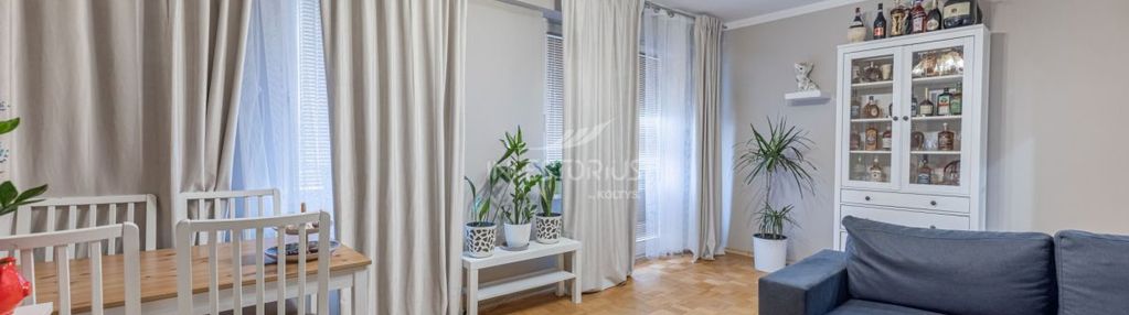 3 pokoje / 59,7 m2 / balkon / 2 garaże / 2 piwnice