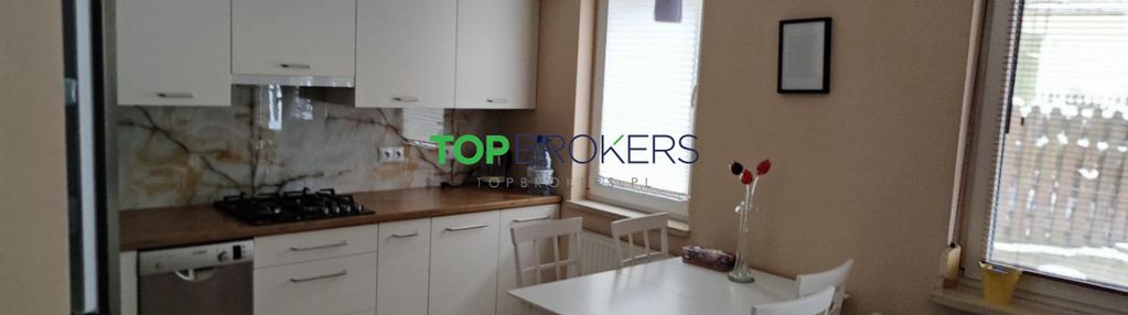 Komfortowe trzy pokoje dla rodziny, ogródek