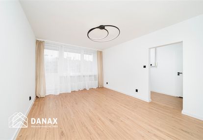 1 pokojowe, balkon z widokiem na panoramę miasta