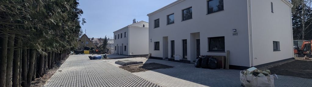 Ostatni bliźniak na sprzedaż