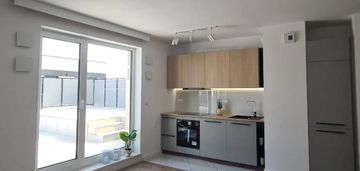 Kawalerka na włochach