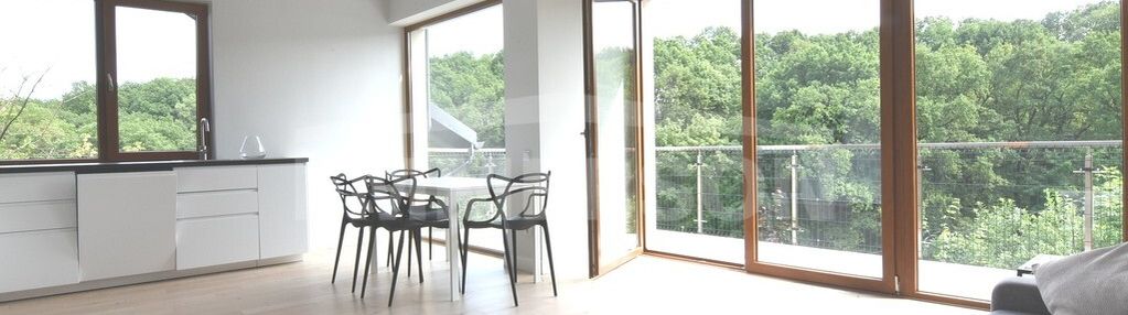 Apartament 2.9m wysokości park duże przeszklenia