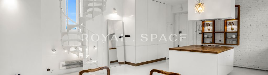 Dwupoziomowy loft w sercu miasta / śródmieście
