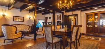 Wyjątkowy dom przy głównym deptaku w helu