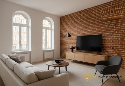 Przestronny lokal w prestiżowej kamienicy |centrum