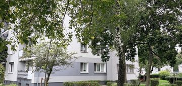 Wygodny układ, balkon i widok na zieleń