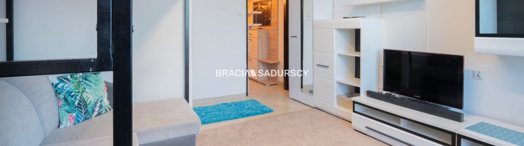 Kawalerka umeblowana 24,6 m2/azory