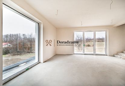 Dom w zabudowie bliźniaczej na słocinie