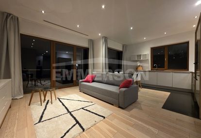 Apartament 2.9m wysokości park duże przeszklenia
