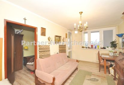 3 pokoje winda balkon świetna lokalizacja!