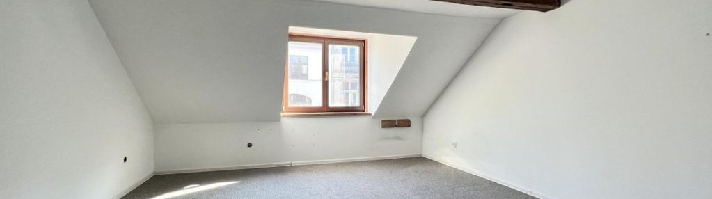 Oddzielna kuchnia | dodatkowo poddasze