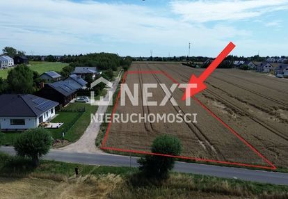 Działka budowlana 4618 m² z wz 6 domów (12 lokali)